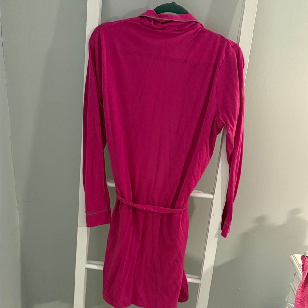 Victoria's Secret Fuchsia Robe - Picture 5 of 6